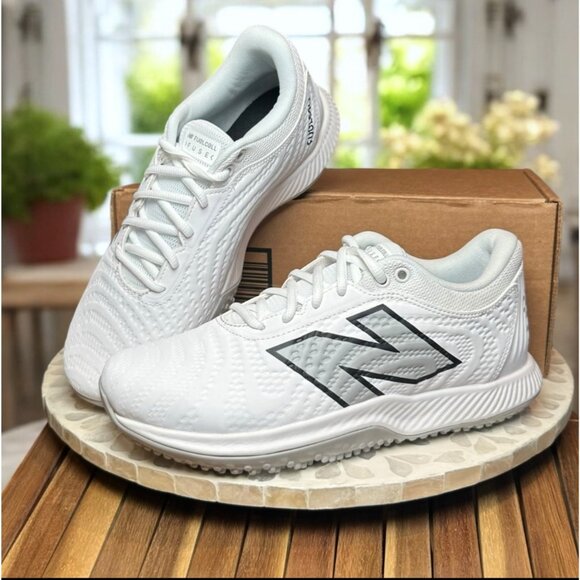 New Balance FuelCell FUSE v4 Turf Trainer Sneakers Softball Baseball W 10.5 M 9 - Picture 1 of 13